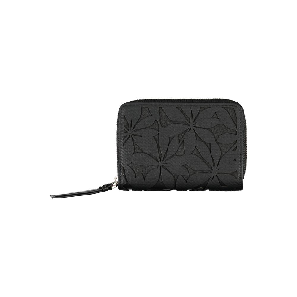 Desigual Chic Black Wallet with Elegant Detailing