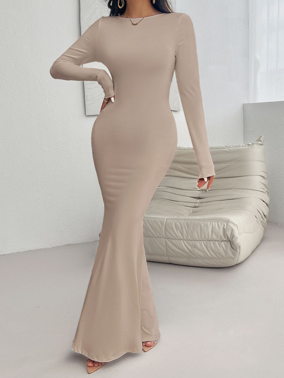 Devine Backless Round Neck Long Sleeve Maxi Dress Khaki