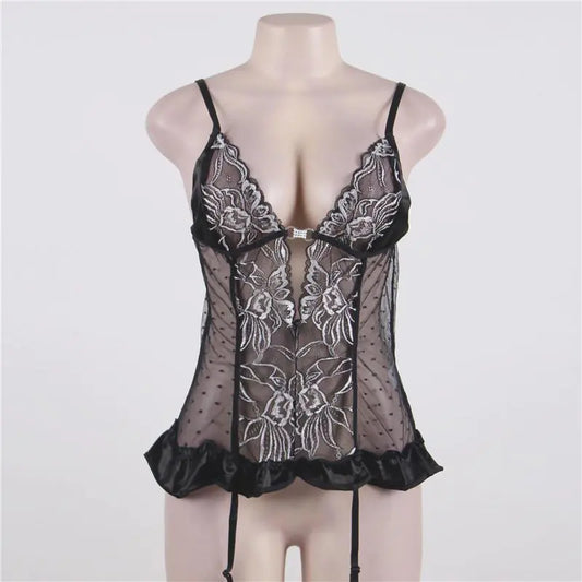 Lingerie, vêtements de nuit, collection grande taille