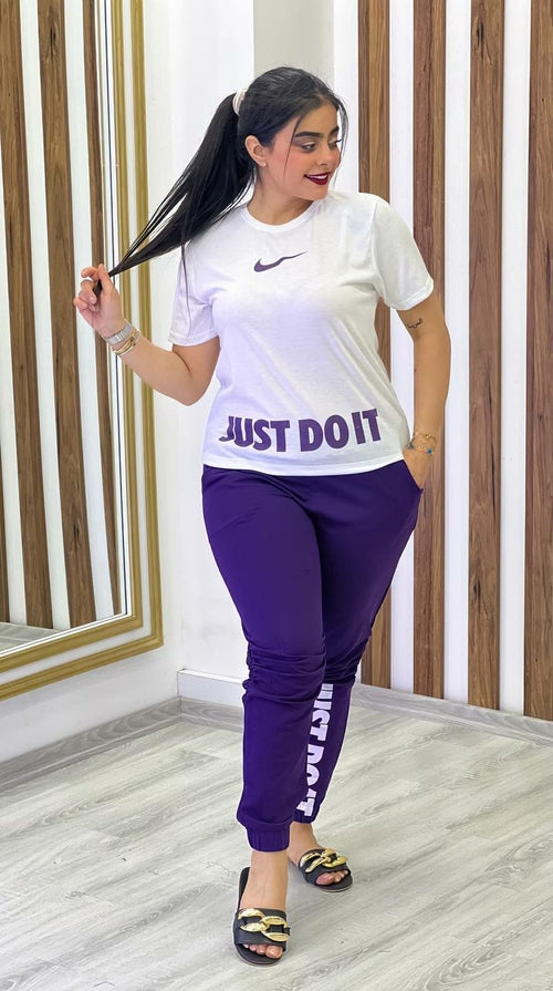 Short Sleeved T-shirt And Jogger Pants Set Purple