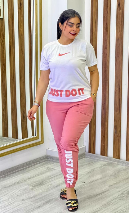 Short Sleeved T-shirt And Jogger Pants Set Pink