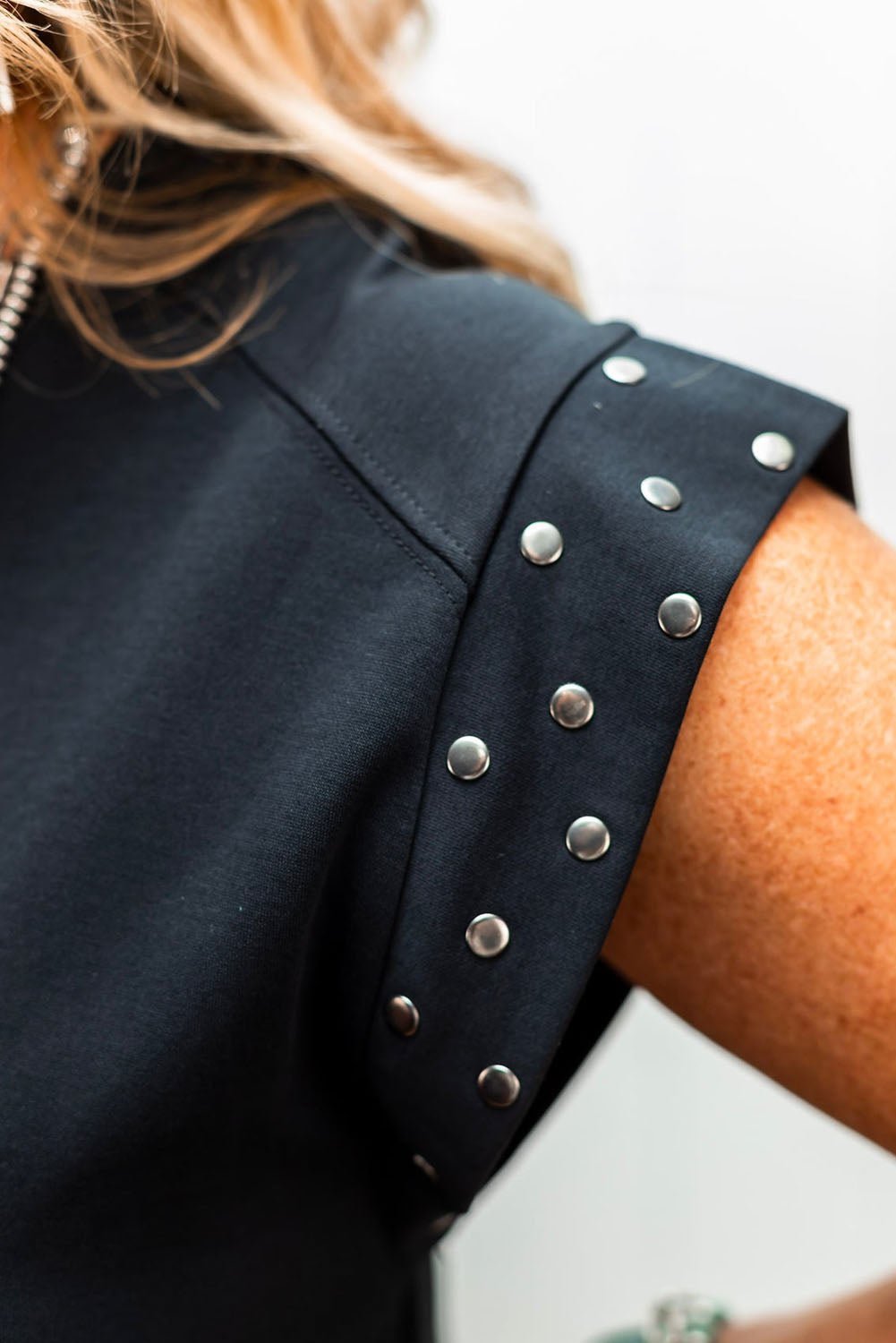 Black Studded Cap Sleeve Plus Size T-shirt Dress