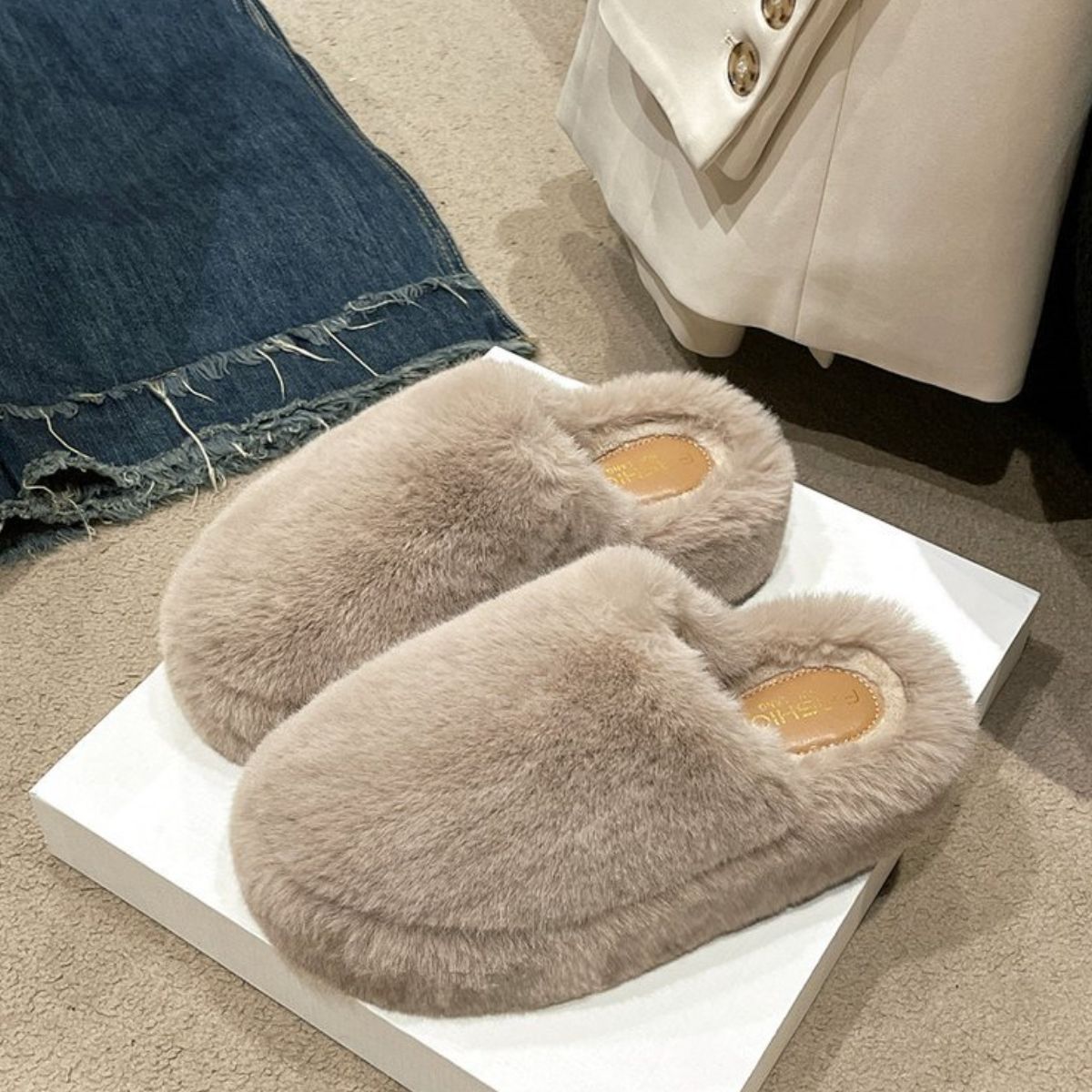 Fuzzy Round Toe Flat Slippers Khaki