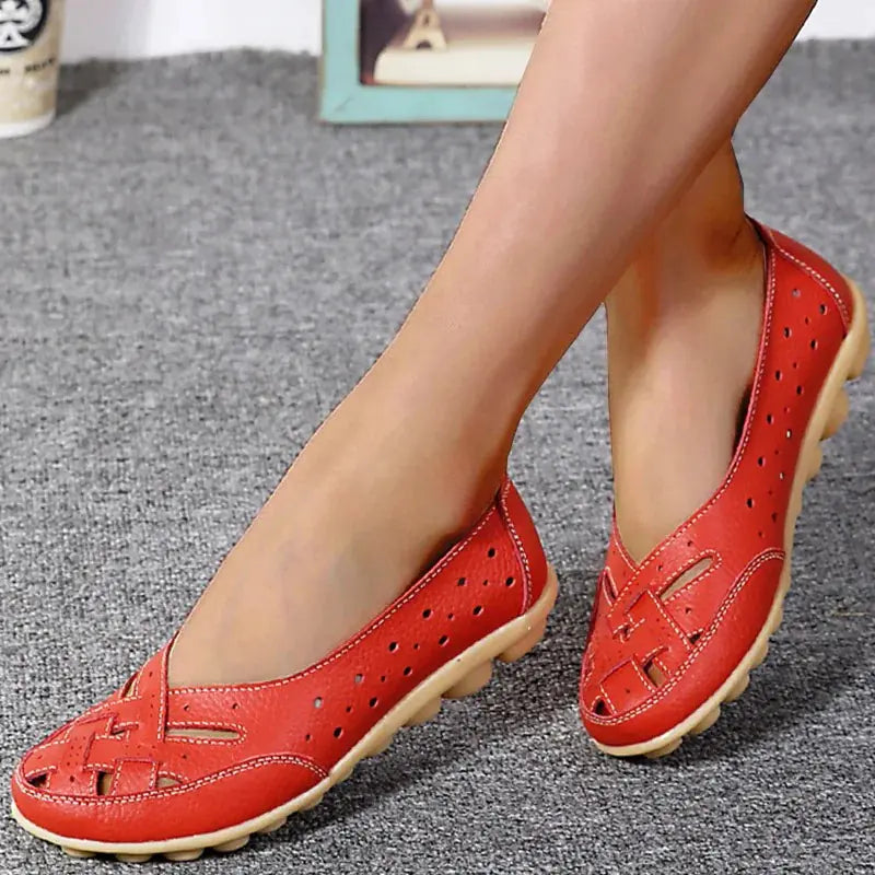 Expertly Designed Orthopedic Sandals Red